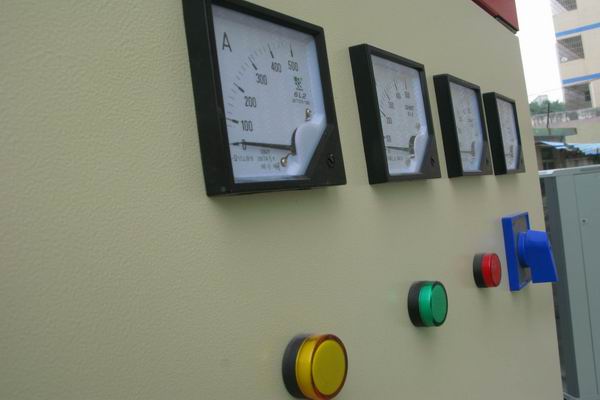 莱西配电柜-3683讲讲配电柜注意事项